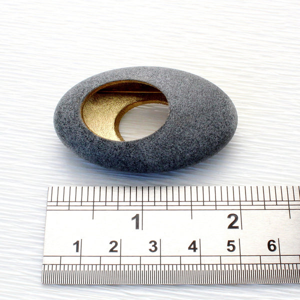 Pebble Brooch - Hollow